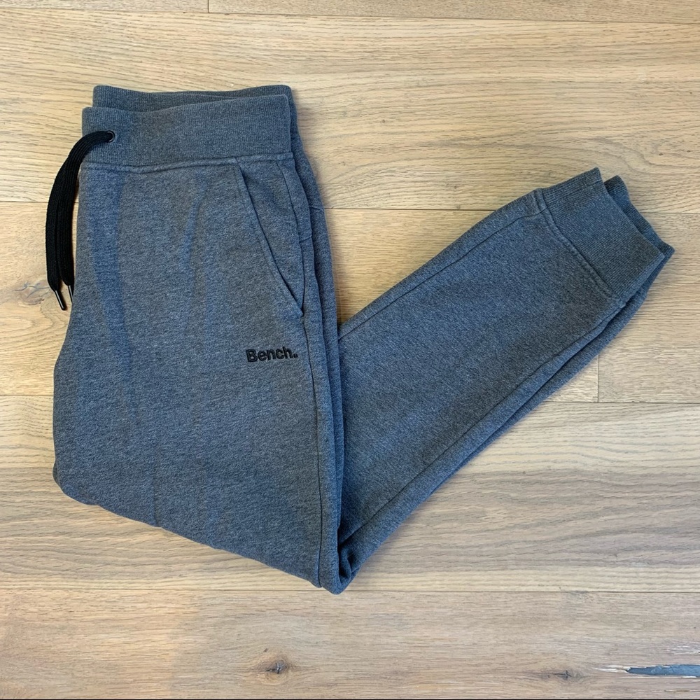 BENCH Dark Grey Sweatpants - Men’s Small